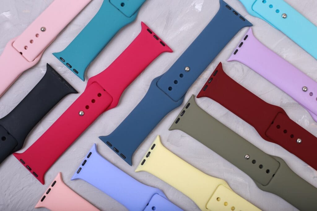 Curele din silicon pentru smartwatch, disponibile în culori pastel și vibrante, ideale pentru orice stil.
