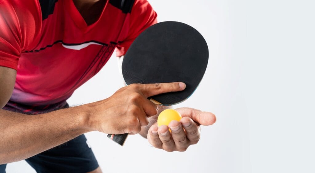 Serviciu la tenis de masă cu paletă certificată ITTF, potrivită pentru amatori și profesioniști