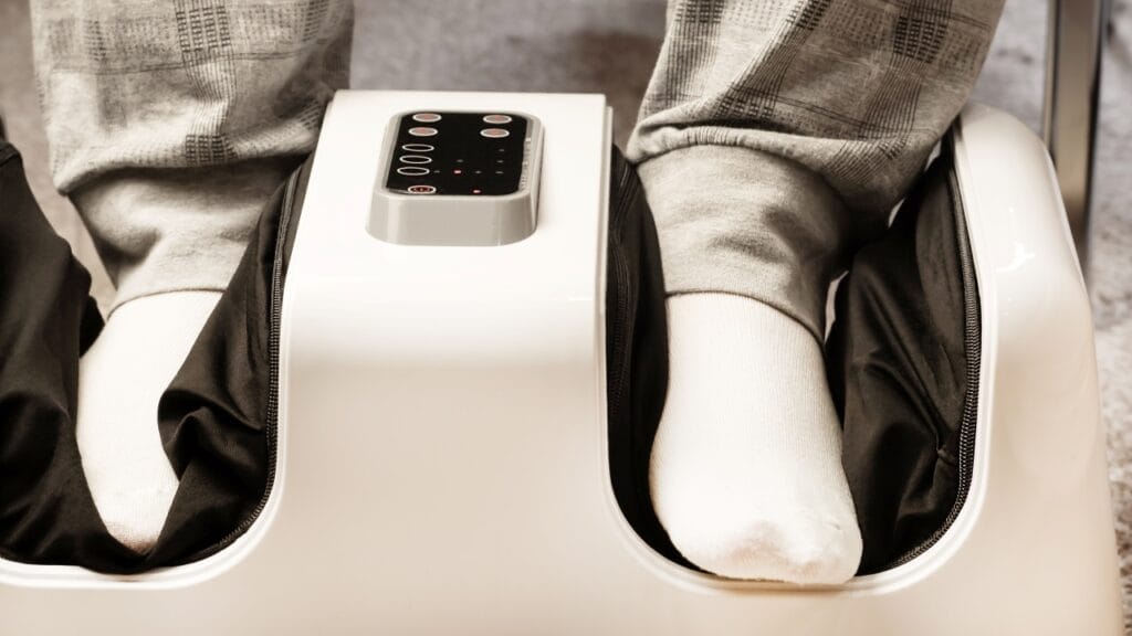 Aparat de masaj pentru picioare cu încălzire, confort și eficiență rapidă aparat de masaj pentru picioare cu funcție de încălzire utilizat acasă pentru relaxare