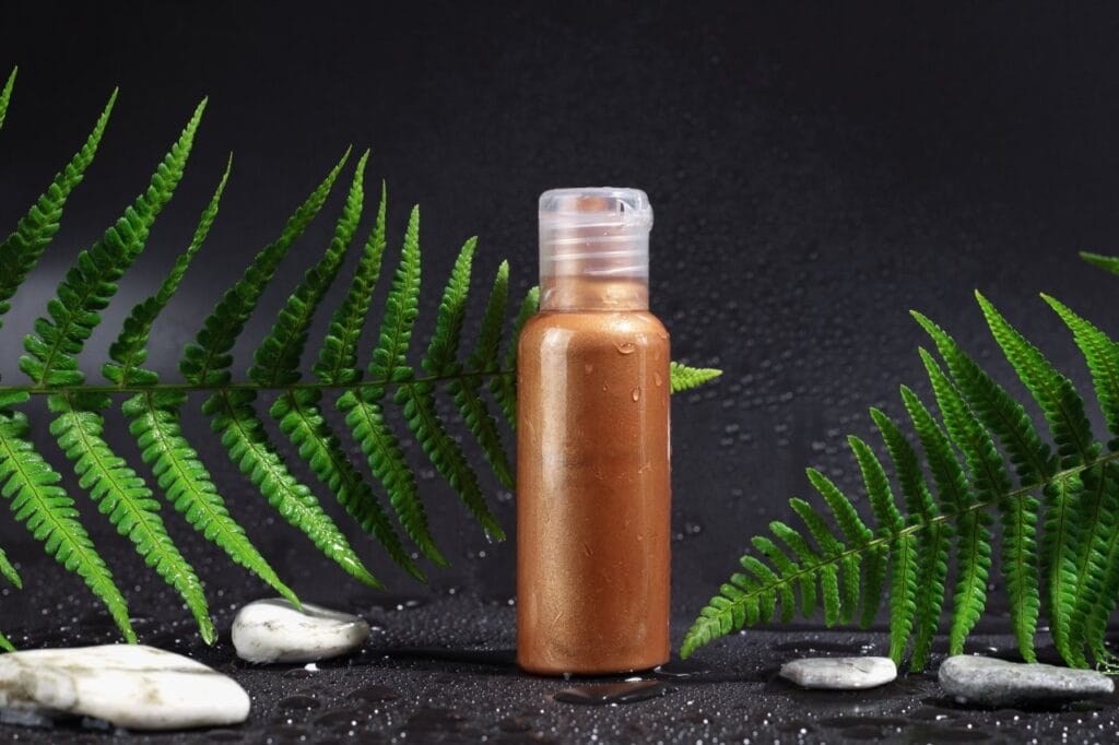 Texturi de autobronzant: ulei natural pentru bronz uniform Flacon de autobronzant ulei pentru piele uscată, prezentare eco-friendly cu elemente naturale
