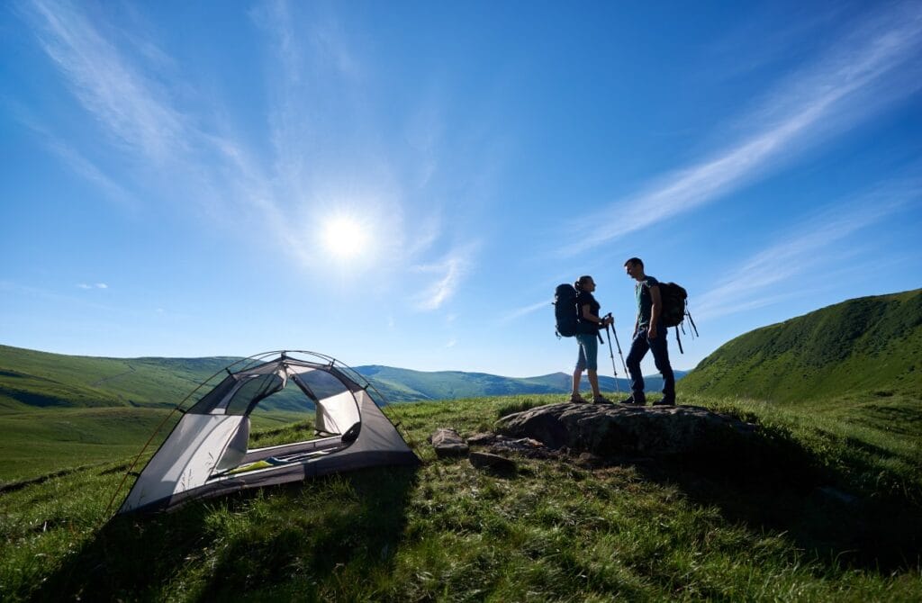 Cort de camping echipat corect pentru drumeții Accesorii utile pentru camping cu cortul în aer liber