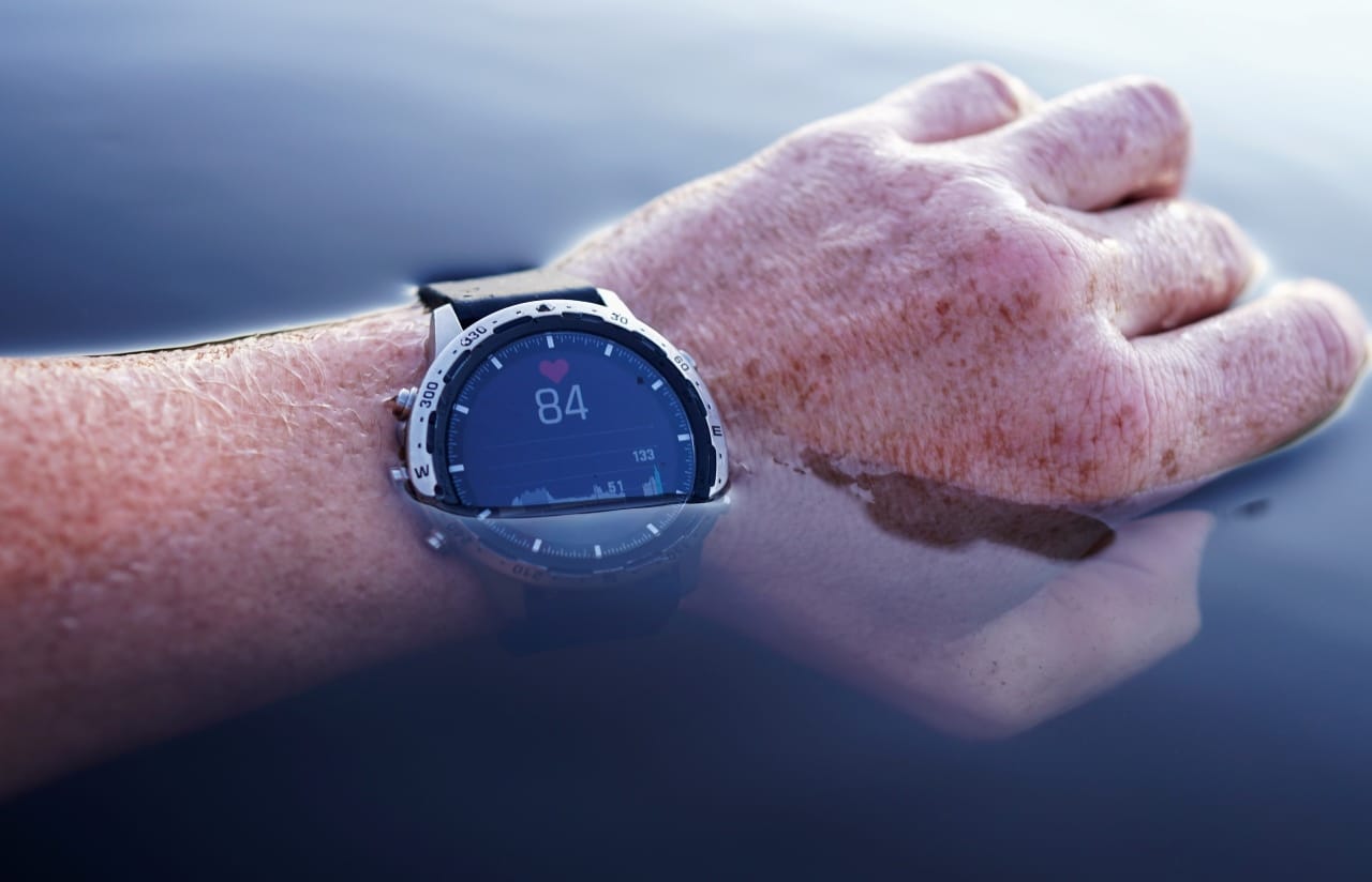 Cel mai bun Ceas smartwatch pentru înot